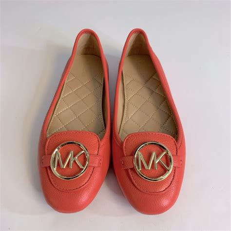 mk lillie moccasin flats